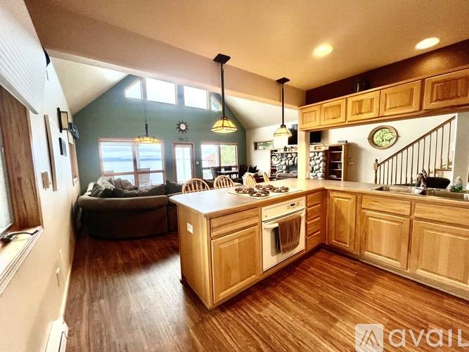 House for rent at 31963 Mahood Lane, Polson, MT 59860