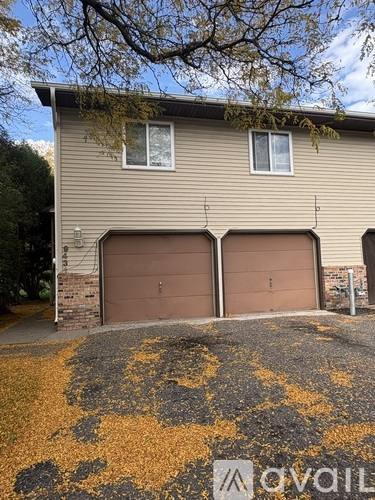 House for rent at 9431 Bass Creek Circle N, Minneapolis, MN 55428