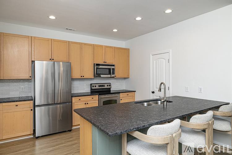Townhouse for rent at 1123 Central Park Circle, Davidson, NC 28036