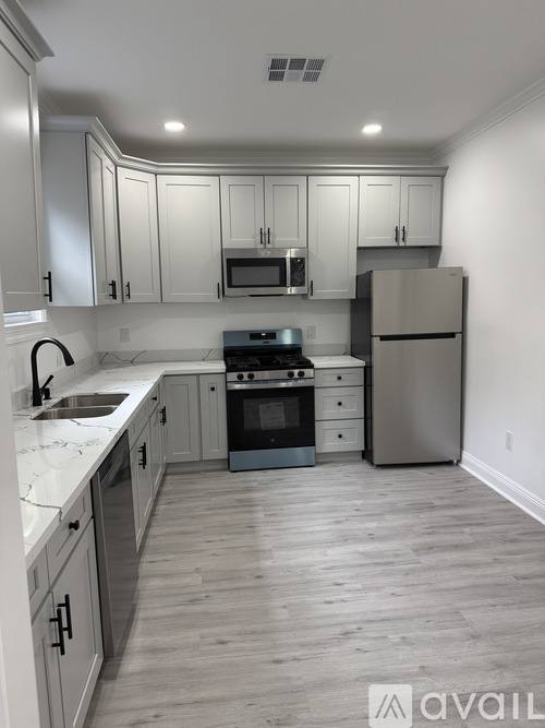 Apartment for rent at 1030 Burgundy St, New Orleans, LA 70116