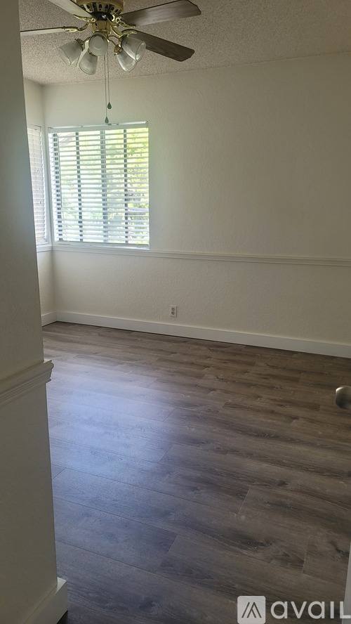 House for rent at 13861 Christian Barrett Dr, Moorpark, CA 93021