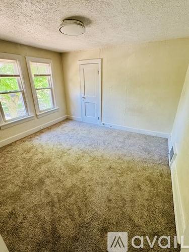 Apartment for rent at 807 Court St, St. Joseph, MI 49085