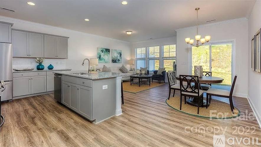 Townhouse for rent at 131 Creekview Rd, Hendersonville, NC 28791