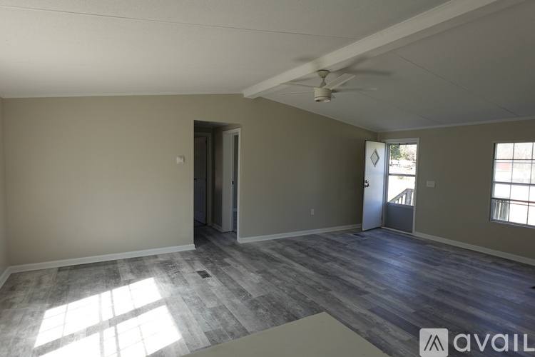 House for rent at 118 Linda Sue Lane, Kathleen, GA 31047