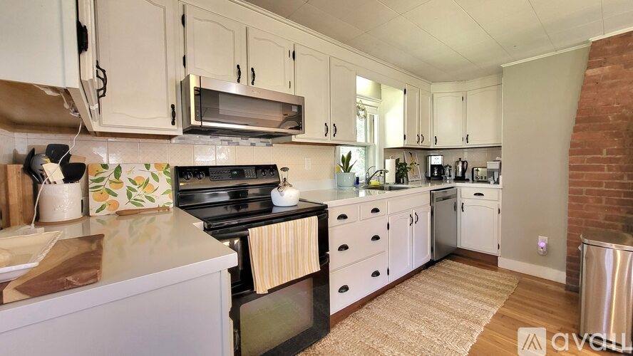 House for rent at 92 Bourne Ave, Wells, ME 04090