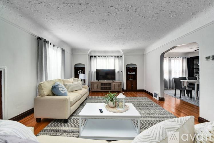 Apartment for rent at 17612 Winslow Rd #2, Cleveland, OH 44120