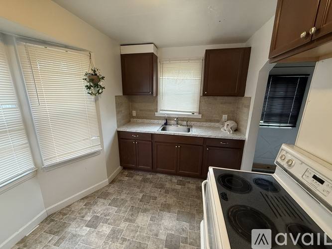 House for rent at 18792 Kenosha St, Harper Woods, MI 48225