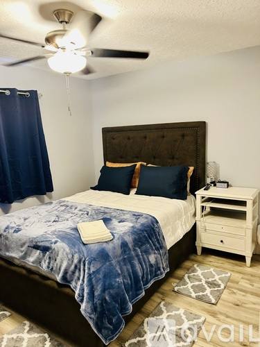 House for rent at 5582 SE 42nd Court Rm #2, Ocala, FL 34480
