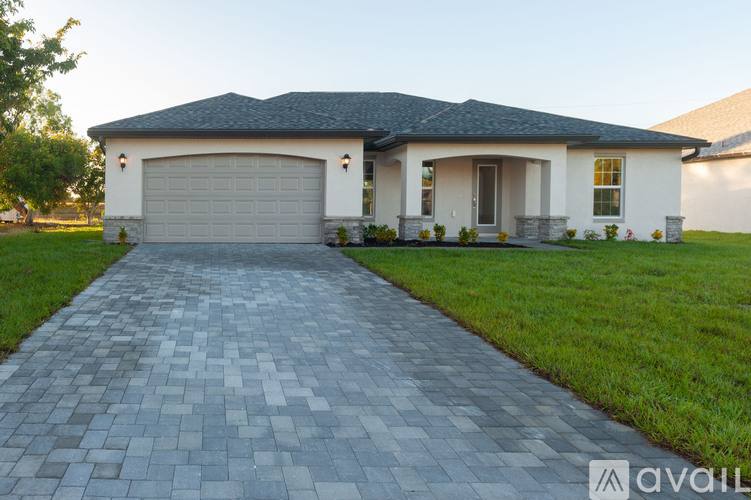 House for rent at 916 SW 24th St, Cape Coral, FL 33991