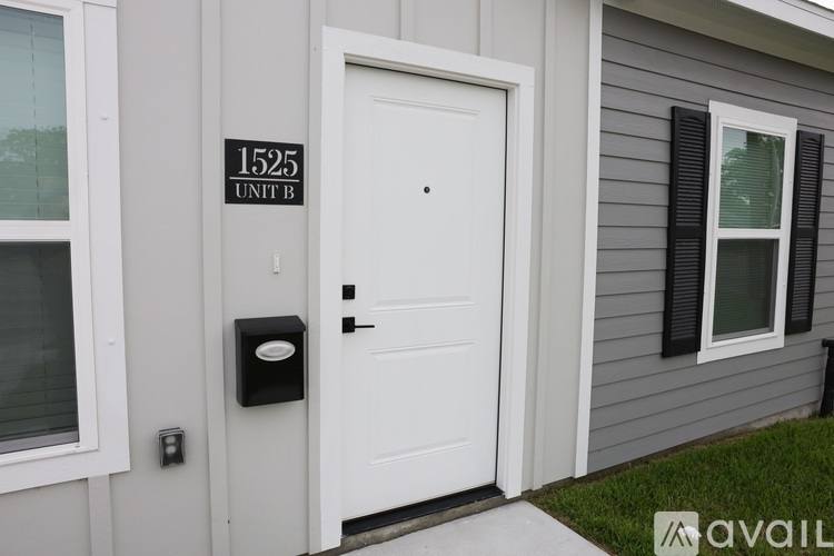 Apartment for rent at 1525 S 19th St #B, Corpus Christi, TX 78404