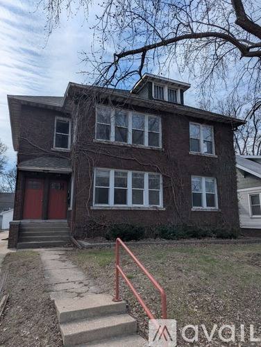 Townhouse for rent at 1019 N Farmington Rd #1017, Peoria, IL 61606