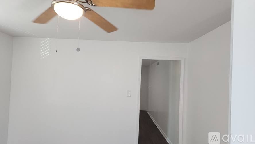 Apartment for rent at 735 Lees Lane #2, New Orleans, LA 70114
