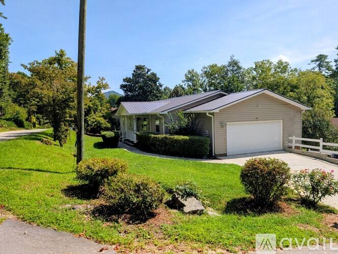 House for rent at 130 Hillside Dr, Clayton, GA 30525