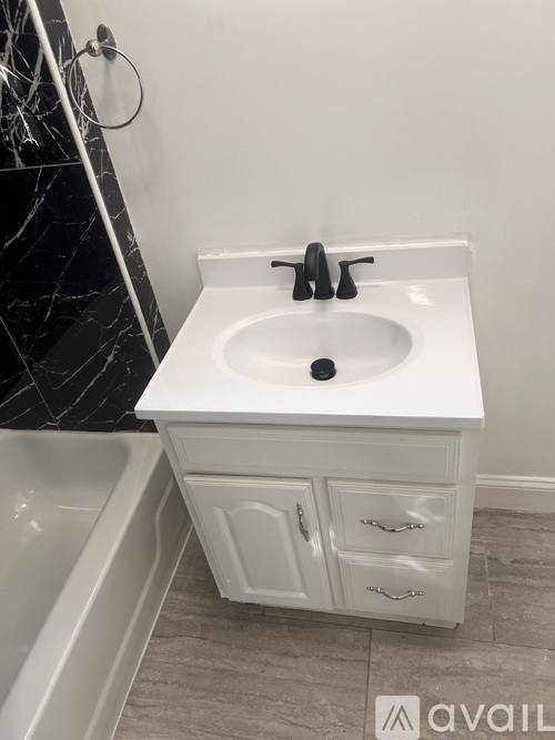 780 Truman Parkway #1, Hyde Park, MA 02136 - Apartment for Rent - Image 3