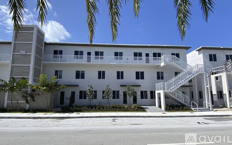 10270 NW 66th St #1-105, Doral, FL 33178 - Condo for Rent