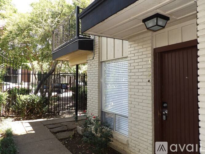 Townhouse for rent at 5001 Bowser Ave #122, Dallas, TX 75209