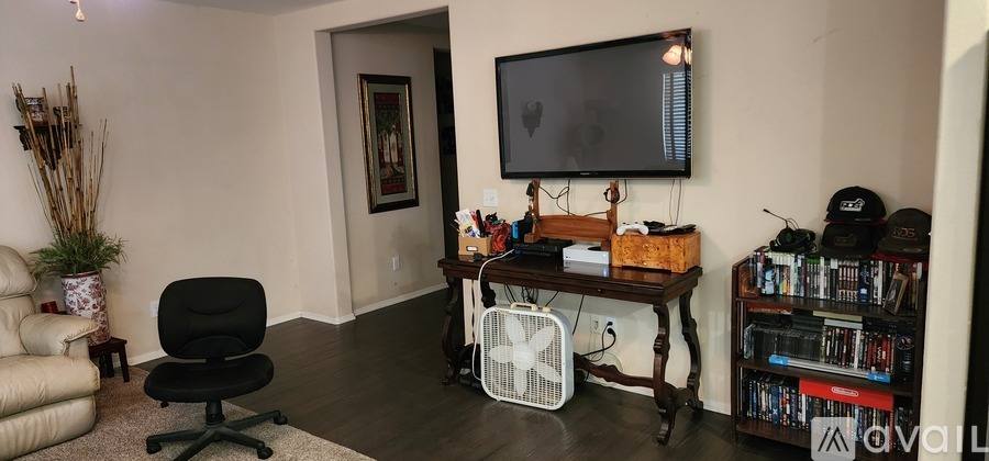 Apartment for rent at 34129 Hillside Dr #ROOM A, Lake Elsinore, CA 92532