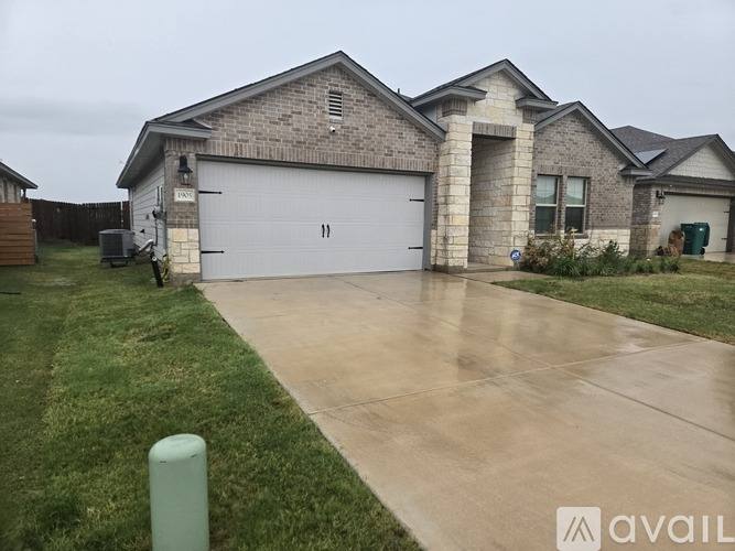Apartment for rent at 1905 Rosson St, Nolanville, TX 76559