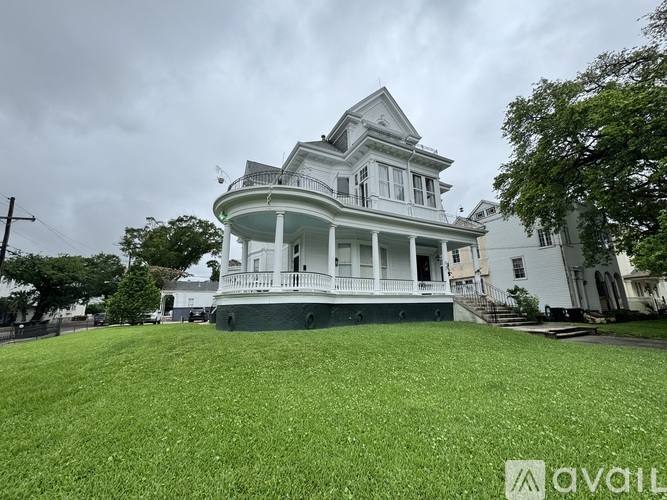 Apartment for rent at 2006 Milan St #P, New Orleans, LA 70115