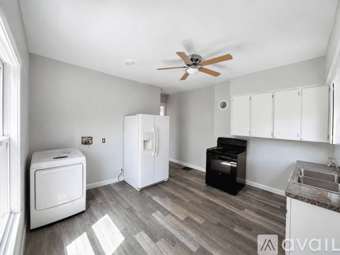 Apartment for rent at 1140 W 2nd St, Dayton, OH 45402