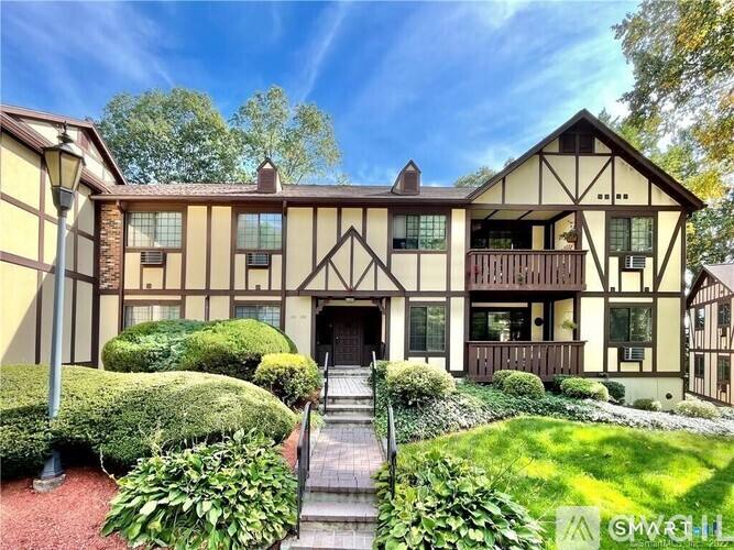 Condo for rent at 125 Warner Hill Rd #128, Stratford, CT 06614