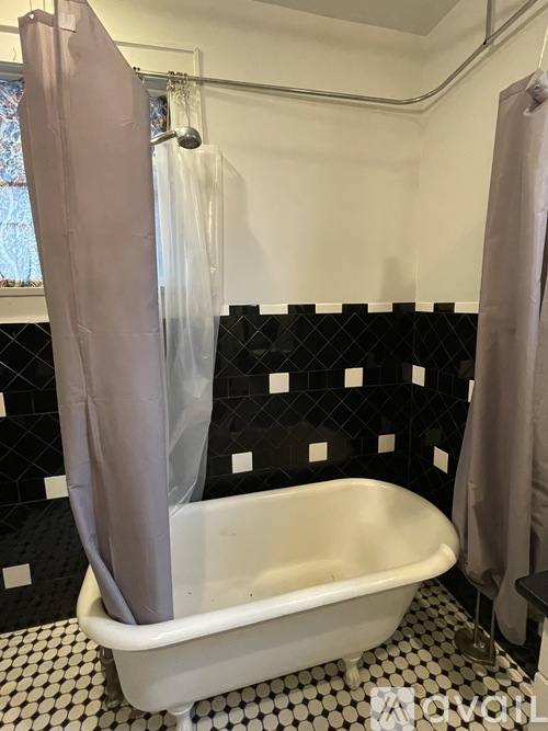 House for rent at 2025 Marais St, New Orleans, LA 70116