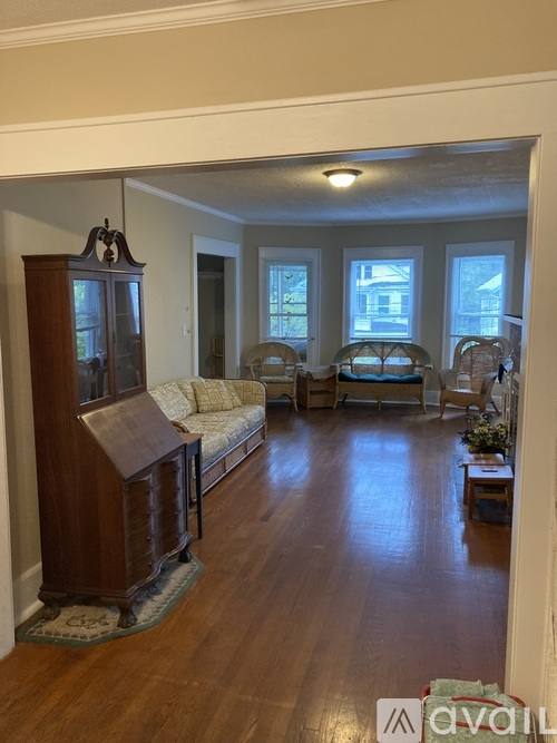 Apartment for rent at 735 Allen St #1, Syracuse, NY 13210