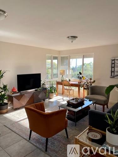 Townhouse for rent at 1518 Clifton St #A, Santa Barbara, CA 93103
