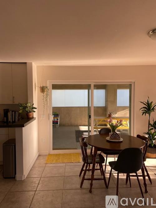 Townhouse for rent at 1518 Clifton St #A, Santa Barbara, CA 93103