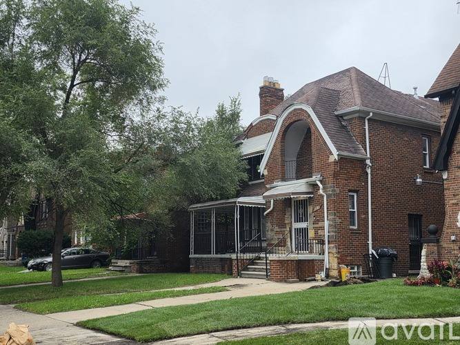Townhouse for rent at 17181 Northlawn St #2, Detroit, MI 48221