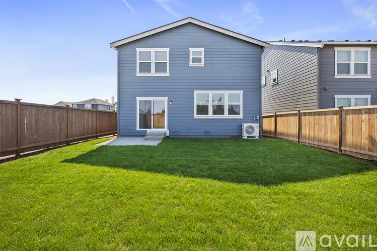 House for rent at 1389 SW Pendleton Way, Port Orchard, WA 98367