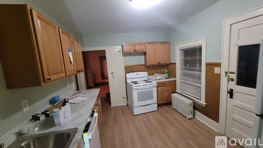 House for rent at 119 N Main St, Rutland, VT 05701