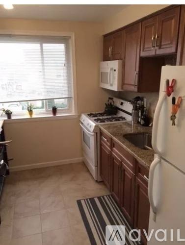 Apartment for rent at 57 W Broadway Avenue, - 2nd Floor, Clifton Heights, PA 19018
