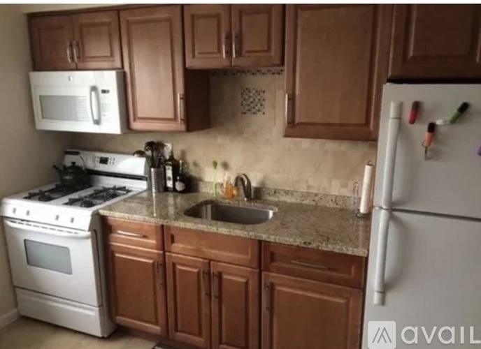 Apartment for rent at 57 W Broadway Avenue, - 2nd Floor, Clifton Heights, PA 19018