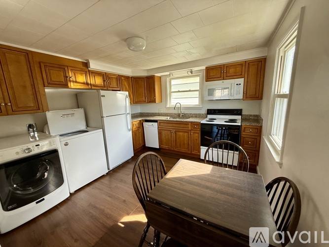 Apartment for rent at 129 N Arch St #2, Montoursville, PA 17754