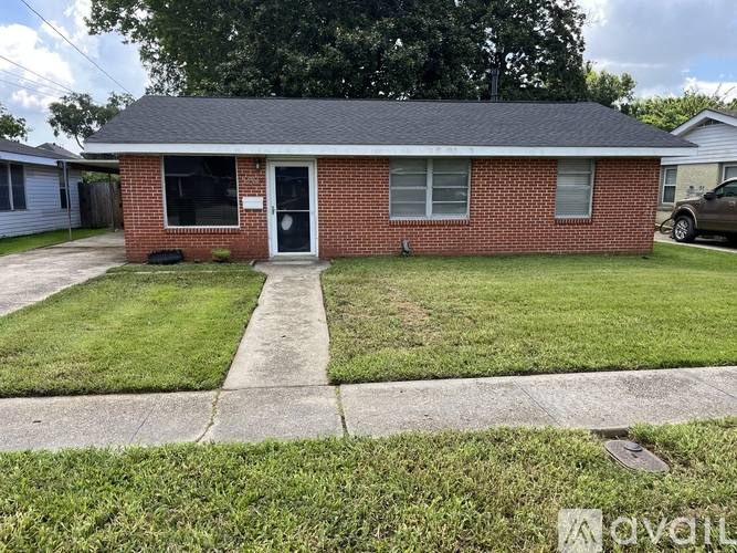 House for rent at 1501 Maine Ave, Kenner, LA 70062