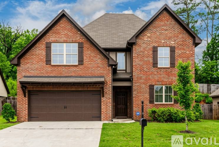 House for rent at 3076 Rosewalk Dr, Moody, AL 35004
