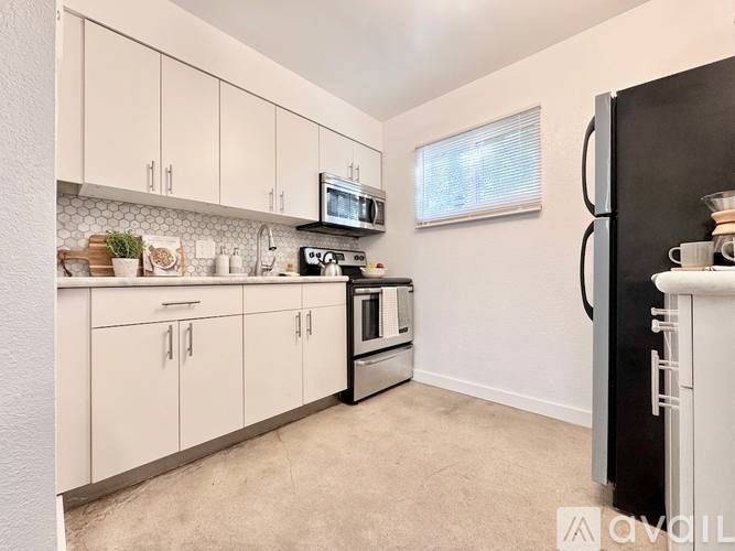 Apartment for rent at 45 E Lexington Ave #2, Phoenix, AZ 85012