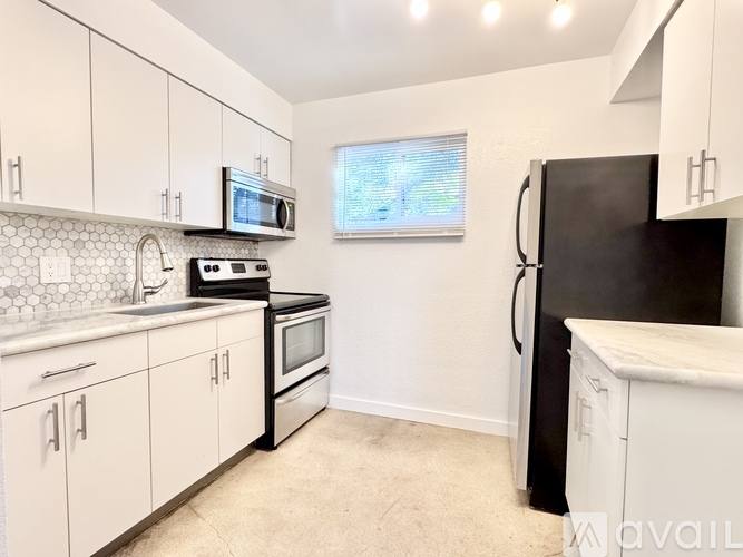Apartment for rent at 45 E Lexington Ave #2, Phoenix, AZ 85012