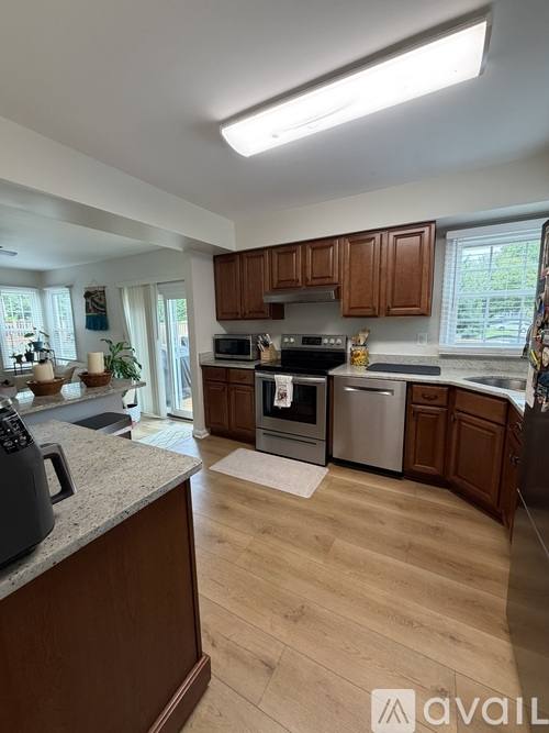 House for rent at 20704 Burnt Woods Dr, Germantown, MD 20874