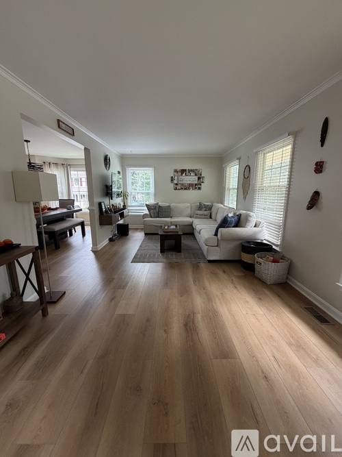 House for rent at 20704 Burnt Woods Dr, Germantown, MD 20874