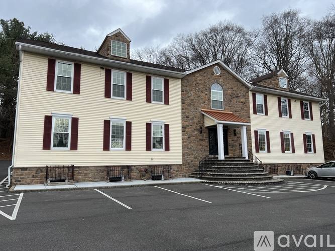 Apartment for rent at 103 Township Line Rd #1, Jenkintown, PA 19046