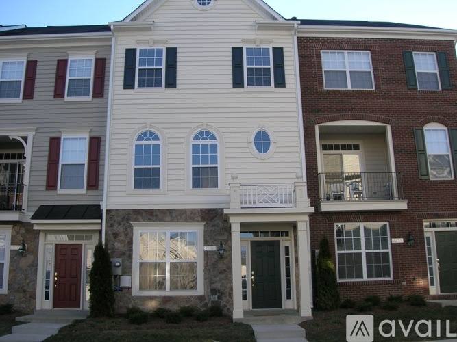 Townhouse for rent at 42455 Malachite Terrace, Ashburn, VA 20148
