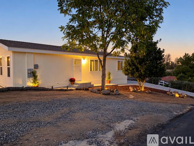 House for rent at 2605 1/2 Kauana Loa Dr, Escondido, CA 92029