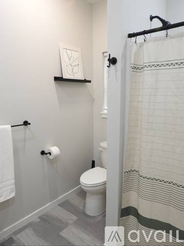 Apartment for rent at 217 1 2 E Davenport St, Iowa City, IA 52245
