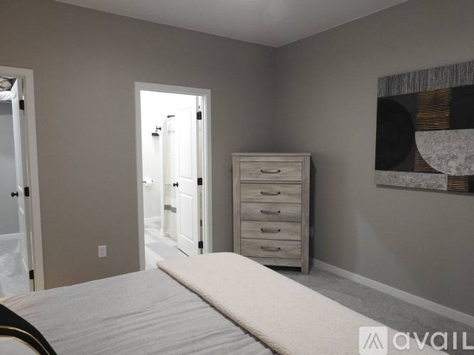 Apartment for rent at 217 1 2 E Davenport St, Iowa City, IA 52245