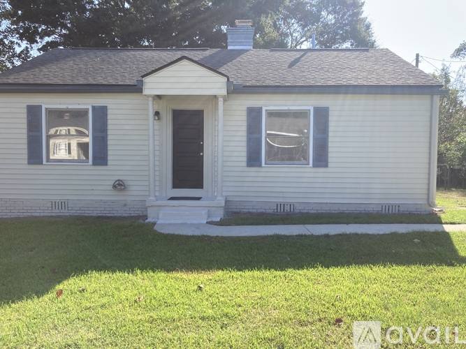House for rent at 305 Mc Arthur Blvd, Warner Robins, GA 31093