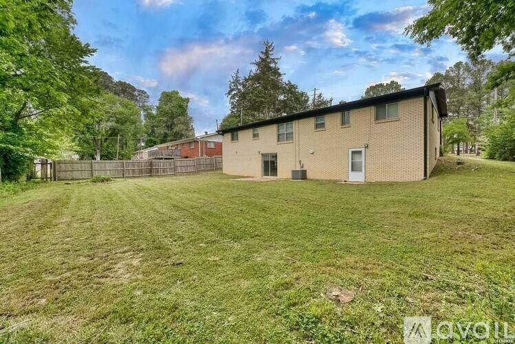 House for rent at 2702 Malvern Ave, Hot Springs, AR 71901