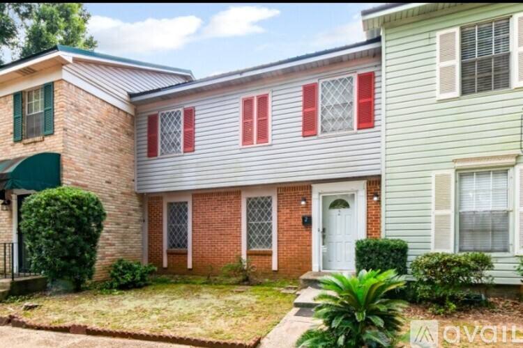 Townhouse for rent at 4017 Cottage Hill Rd #2, Mobile, AL 36609