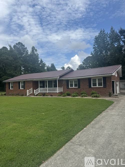House for rent at 102 Outerbridge Rd, Williamston, NC 27892